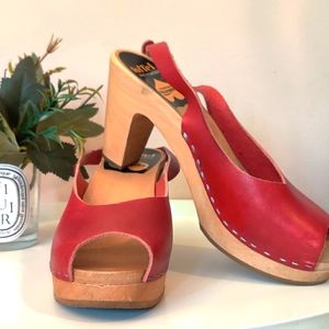 Swedish Hasbeens' Wooden Peep Toe Clogs 39